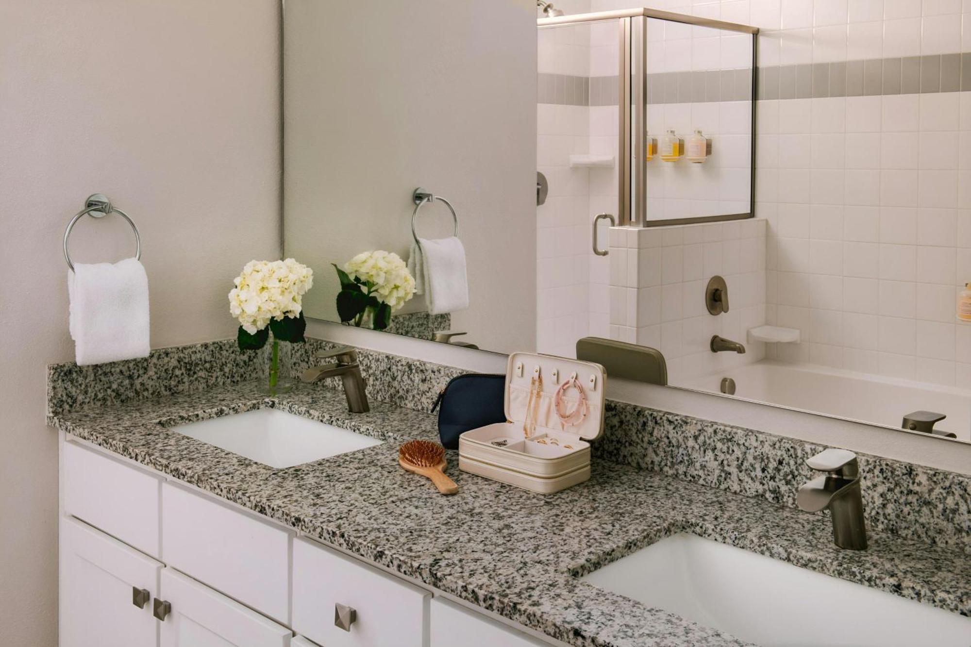 Sonder By Marriott Bonvoy Vista Cay Apartments Williamsburg Exterior photo